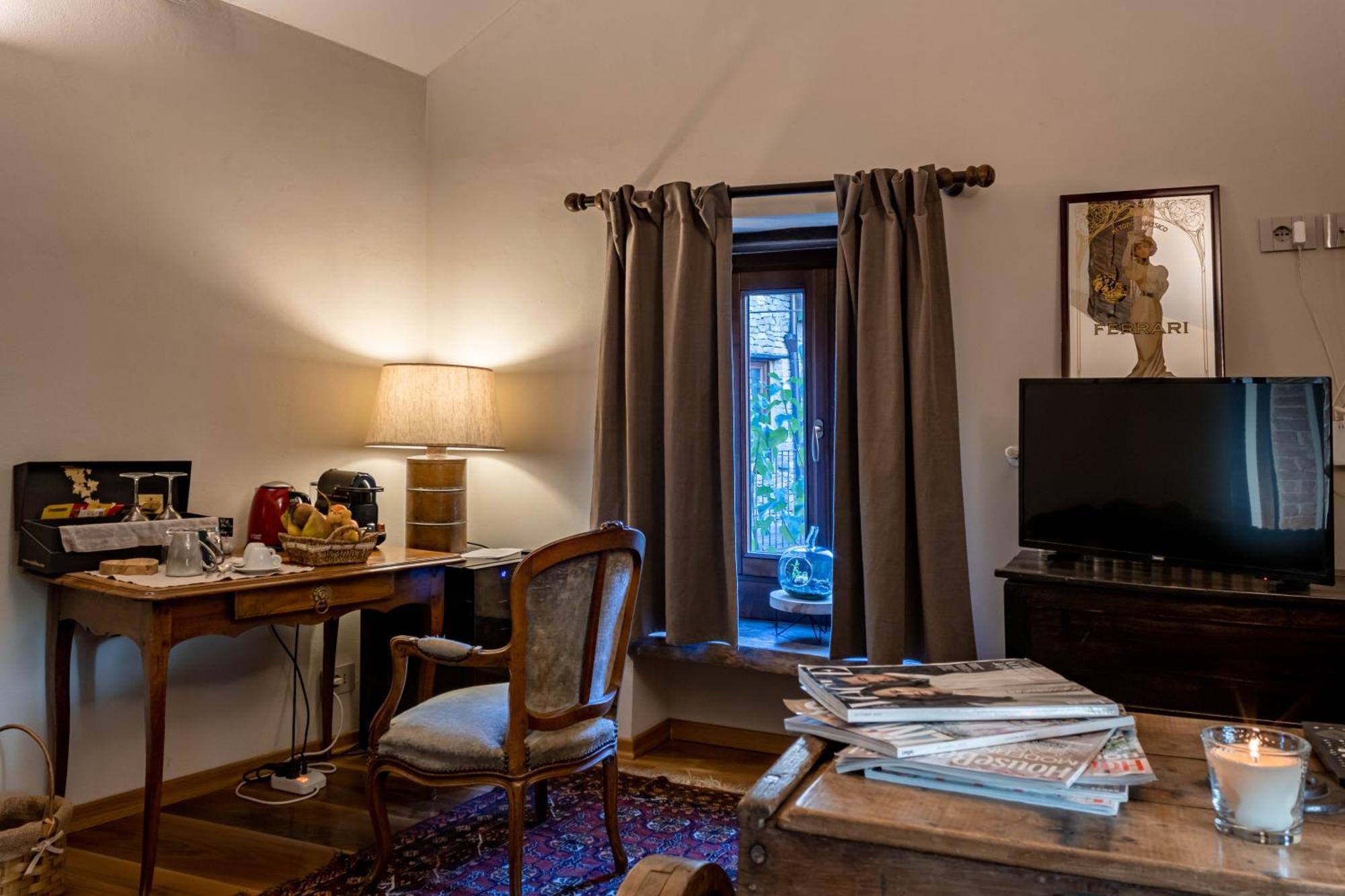 Number 10 Locanda B&B Belvedere Langhe 외부 사진
